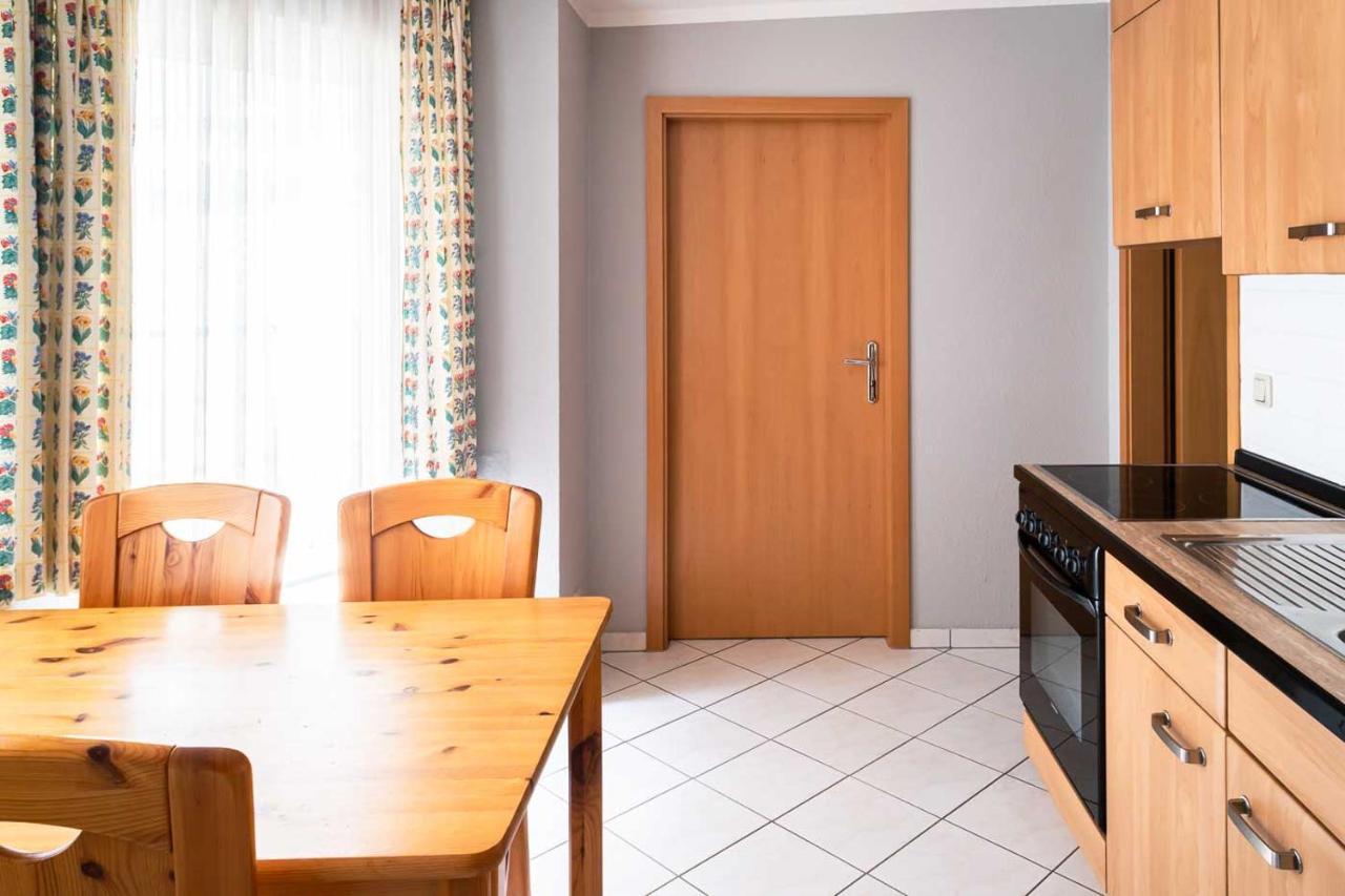 Apartmenthaus Chrischanshof ロストック エクステリア 写真