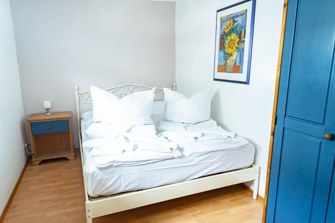Apartmenthaus Chrischanshof ロストック エクステリア 写真