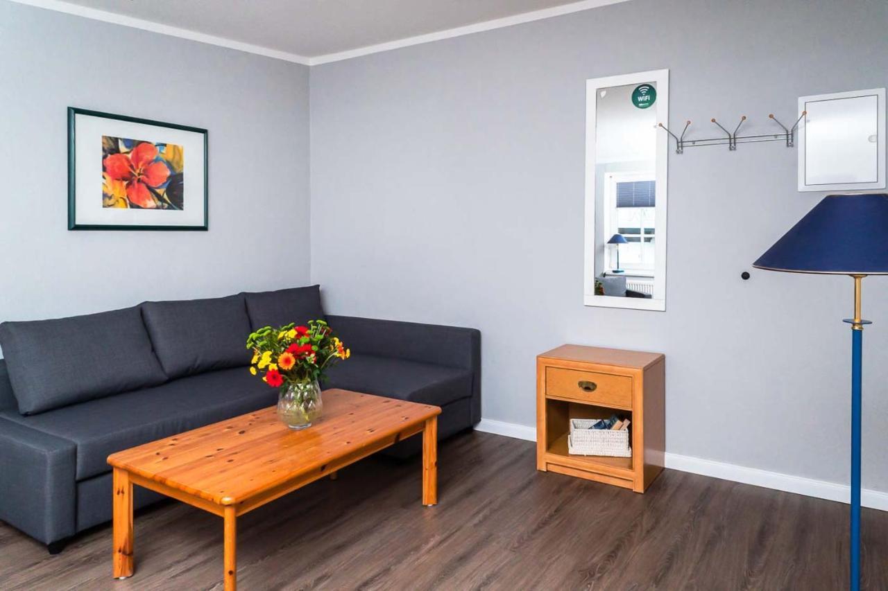 Apartmenthaus Chrischanshof ロストック エクステリア 写真