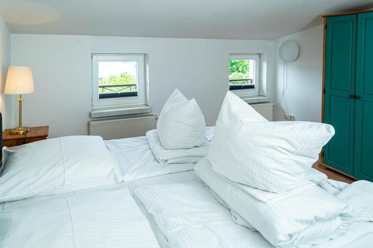 Apartmenthaus Chrischanshof ロストック エクステリア 写真